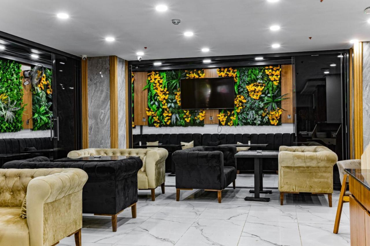 Mays Royal Hotel 伊斯坦布尔 外观 照片